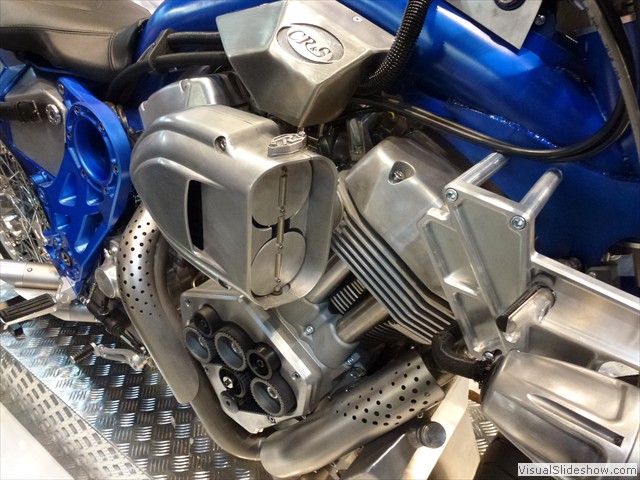 EICMA2013110
